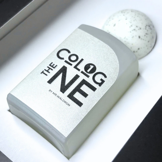 Perfume The Cologne 1 de Mr. Waldron en su caja de presentación elegante