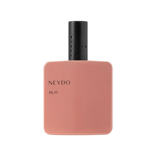 Perfume Neydo 16.11 – Fragancia suave y femenina en frasco rosa empolvado.